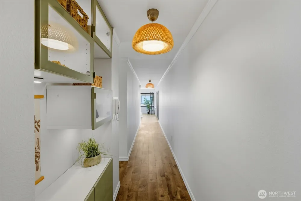 1737 Harbor Avenue #S-306 Seattle, WA 98126