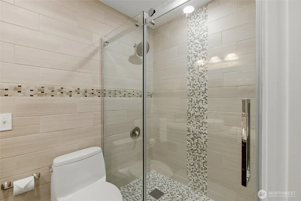 1737 Harbor Avenue #S-306 Seattle, WA 98126