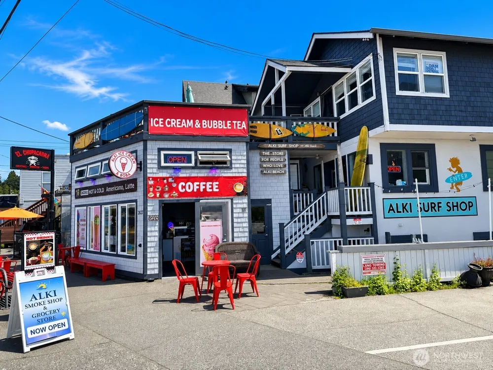 1737 Harbor Avenue #S-306 Seattle, WA 98126