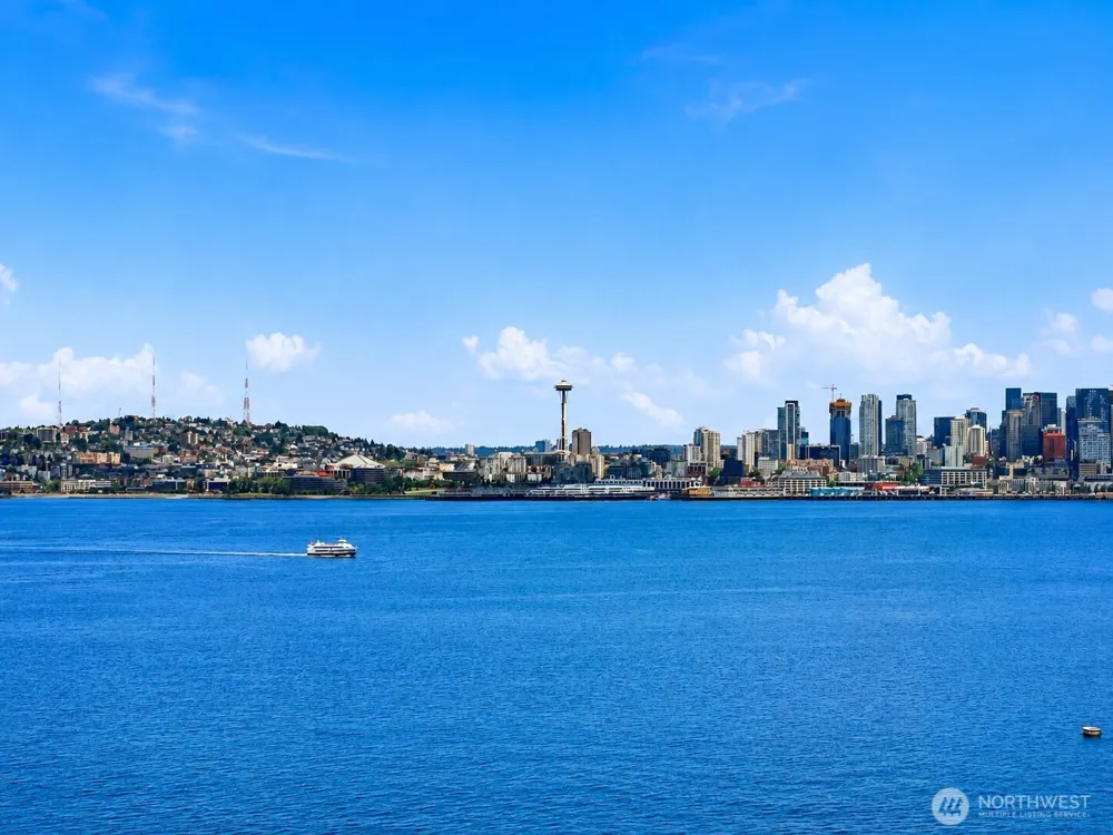 1737 Harbor Avenue #S-306 Seattle, WA 98126