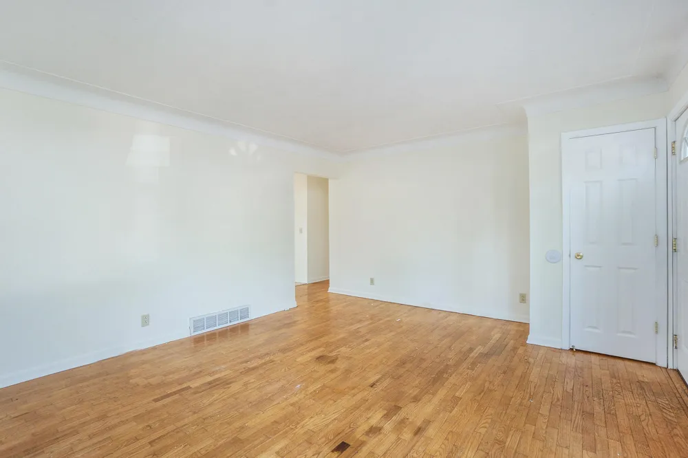 1315 Sutherland Avenue Kalamazoo, MI 49006