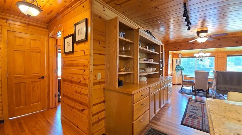 1693 Chatuge Shores Road Hiawassee, GA 30546