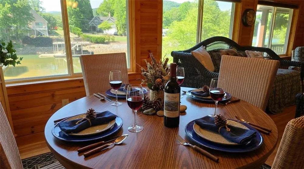 1693 Chatuge Shores Road Hiawassee, GA 30546