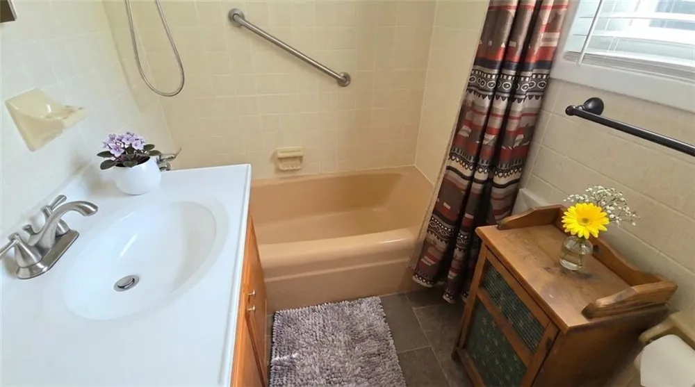 1693 Chatuge Shores Road Hiawassee, GA 30546