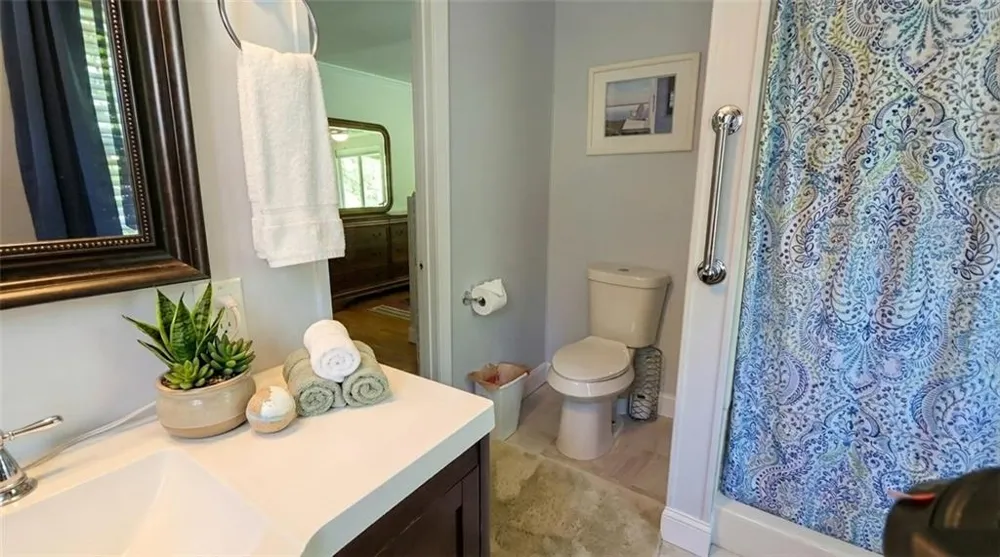 1693 Chatuge Shores Road Hiawassee, GA 30546