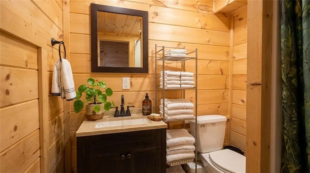 1693 Chatuge Shores Road Hiawassee, GA 30546