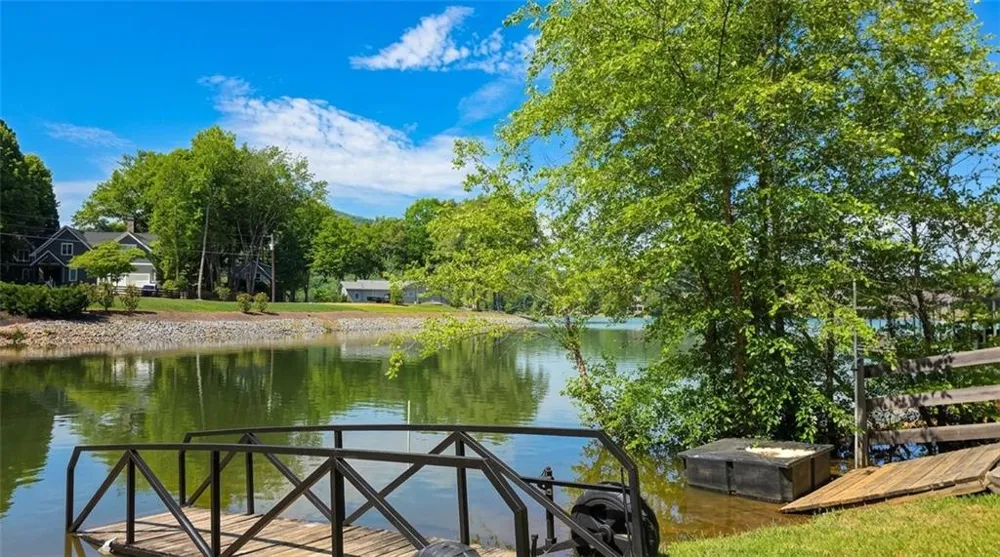1693 Chatuge Shores Road Hiawassee, GA 30546