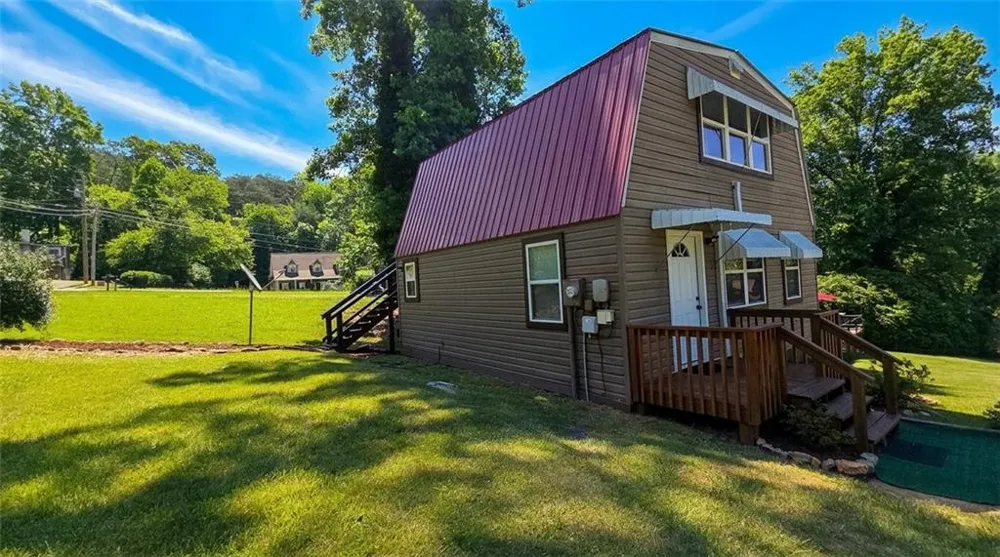 1693 Chatuge Shores Road Hiawassee, GA 30546