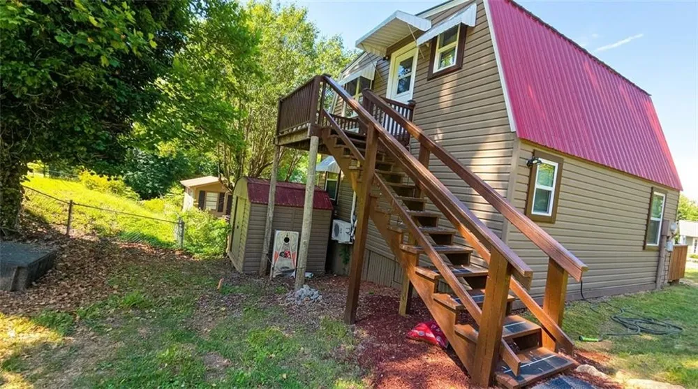 1693 Chatuge Shores Road Hiawassee, GA 30546