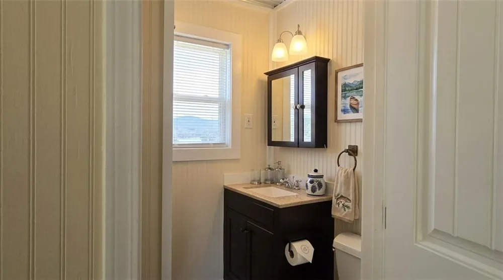 1693 Chatuge Shores Road Hiawassee, GA 30546