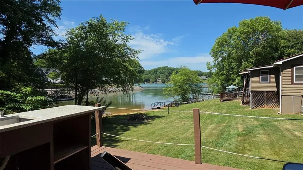 1693 Chatuge Shores Road Hiawassee, GA 30546