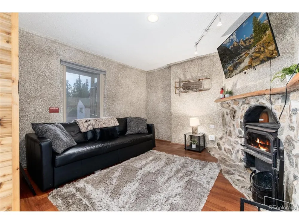 159 Lake Road Idaho Springs, CO 80452