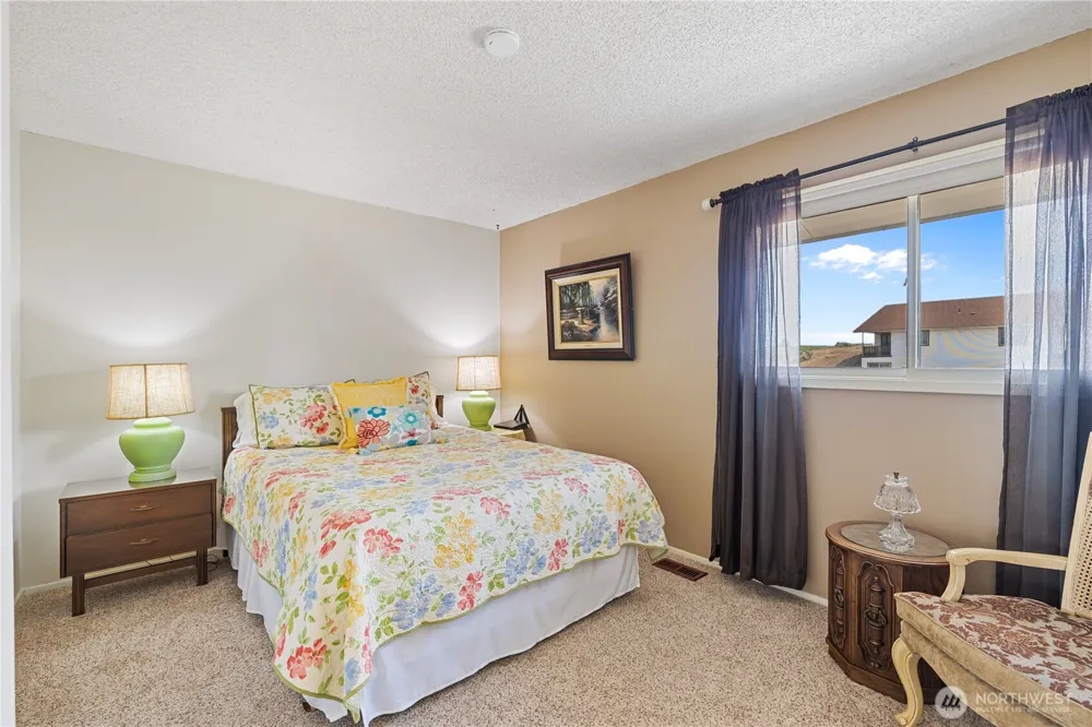 407 Summer Place S Mattawa, WA 99349