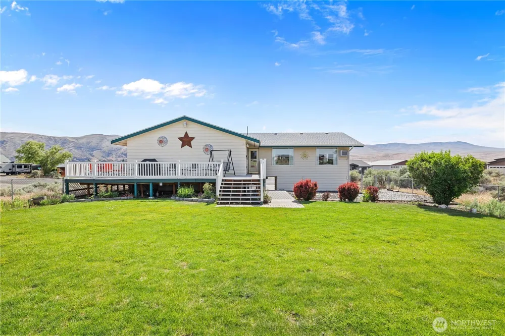 407 Summer Place S Mattawa, WA 99349