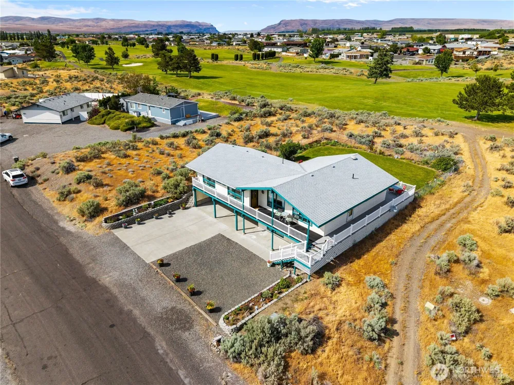 407 Summer Place S Mattawa, WA 99349