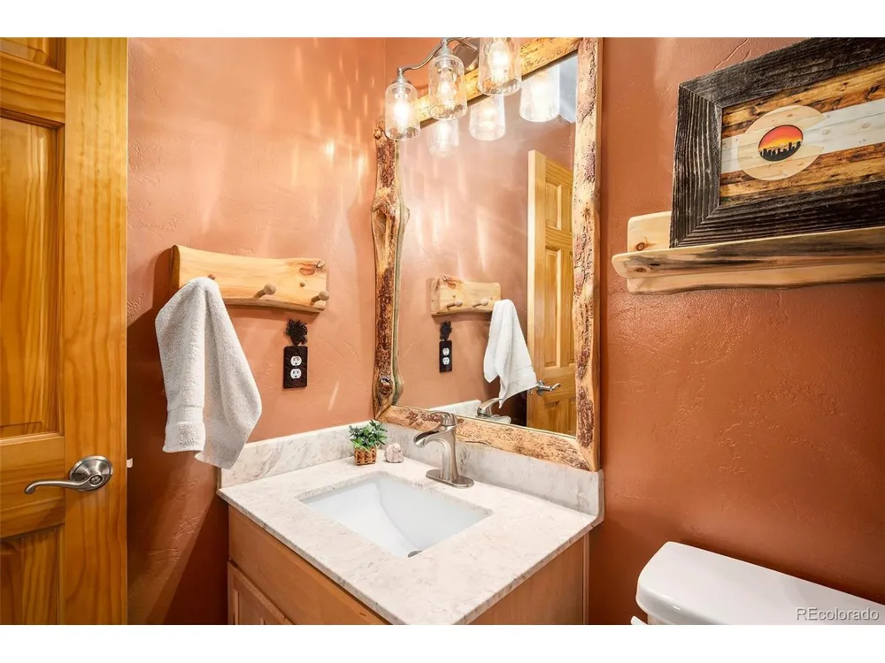 290 Village Road Granby, CO 80446