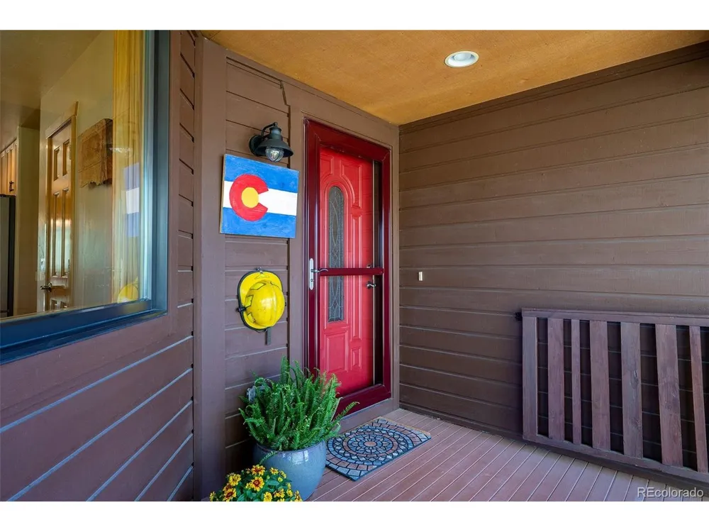 290 Village Road Granby, CO 80446
