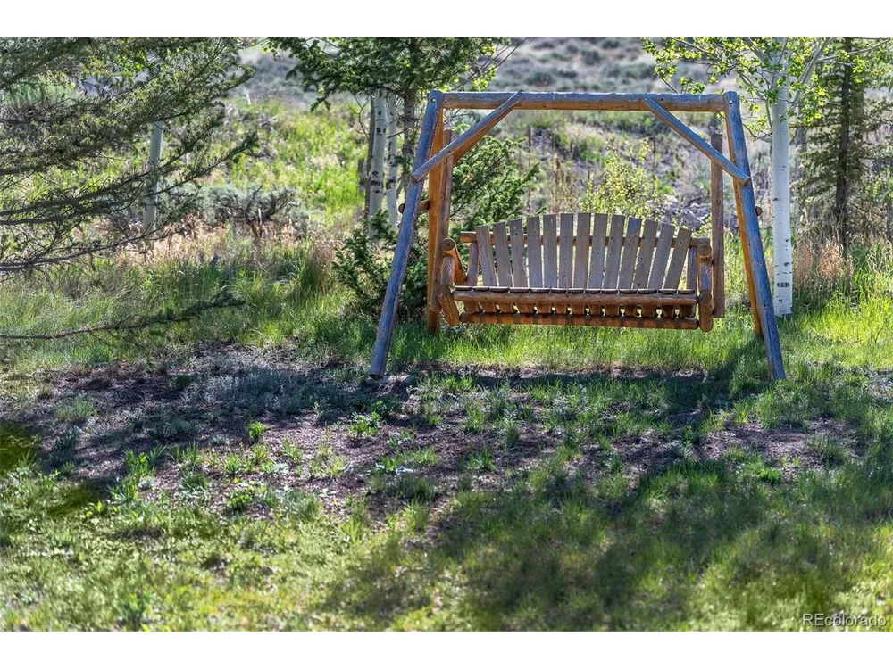 290 Village Road Granby, CO 80446