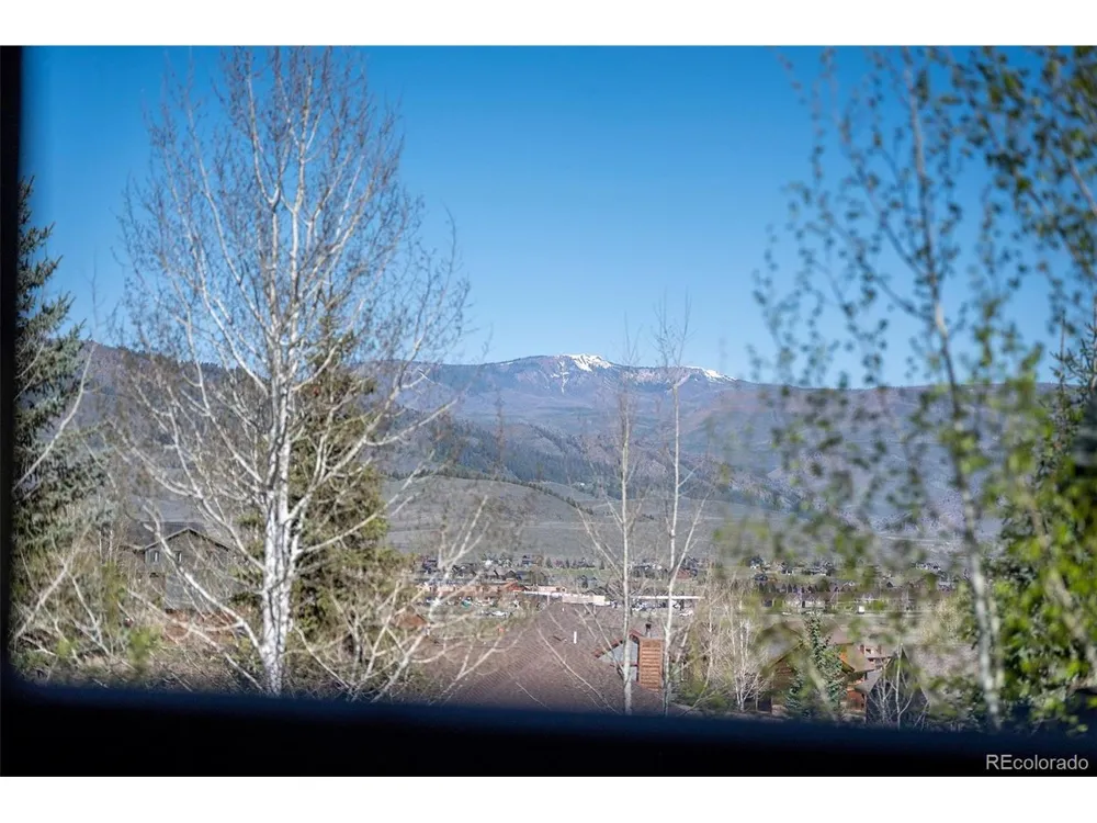 290 Village Road Granby, CO 80446