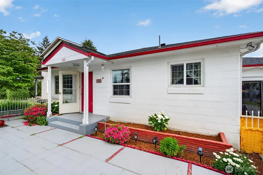 102 Nelson Avenue Kelso, WA 98626