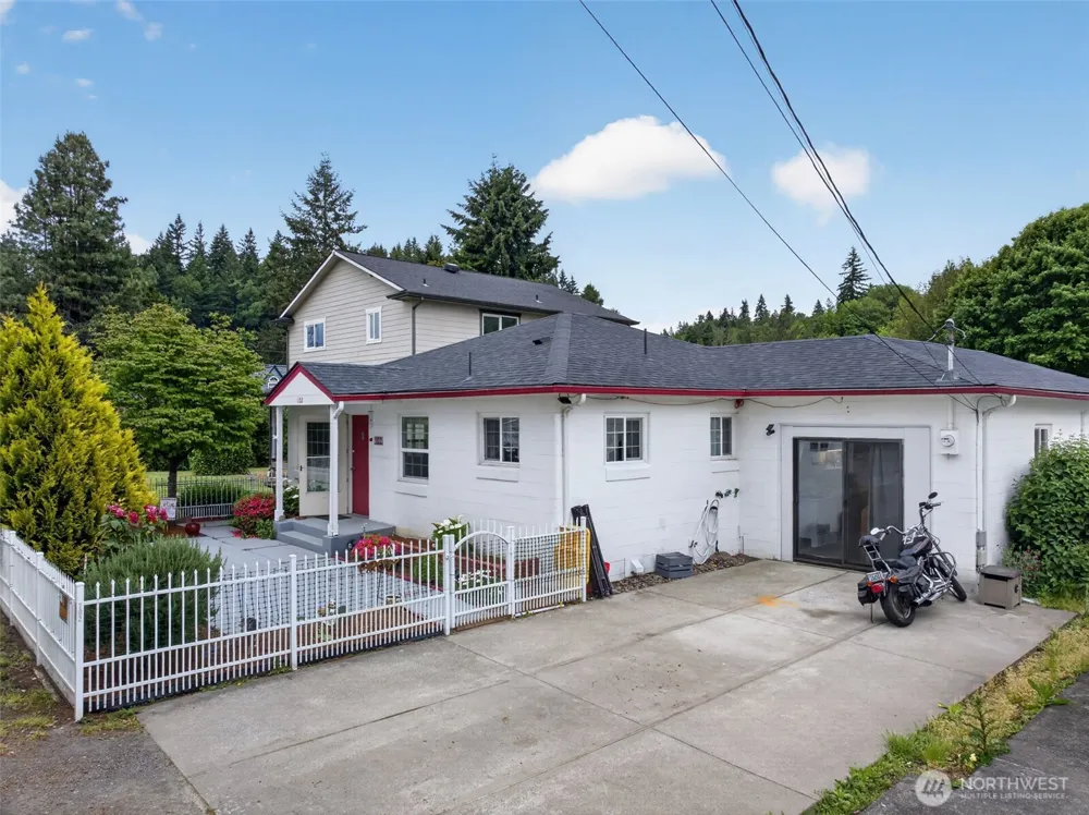 102 Nelson Avenue Kelso, WA 98626
