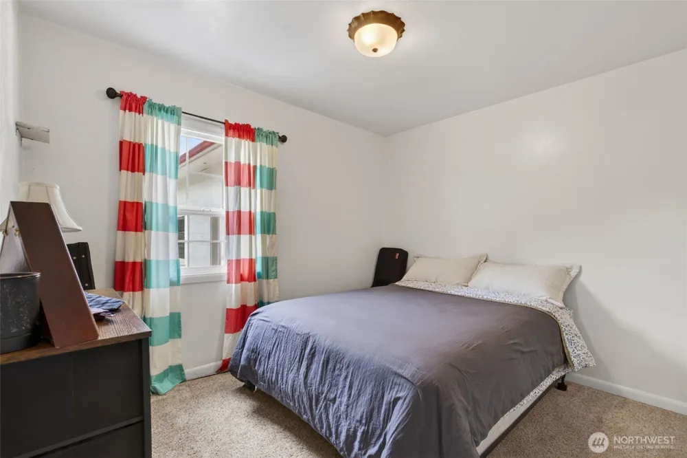 102 Nelson Avenue Kelso, WA 98626