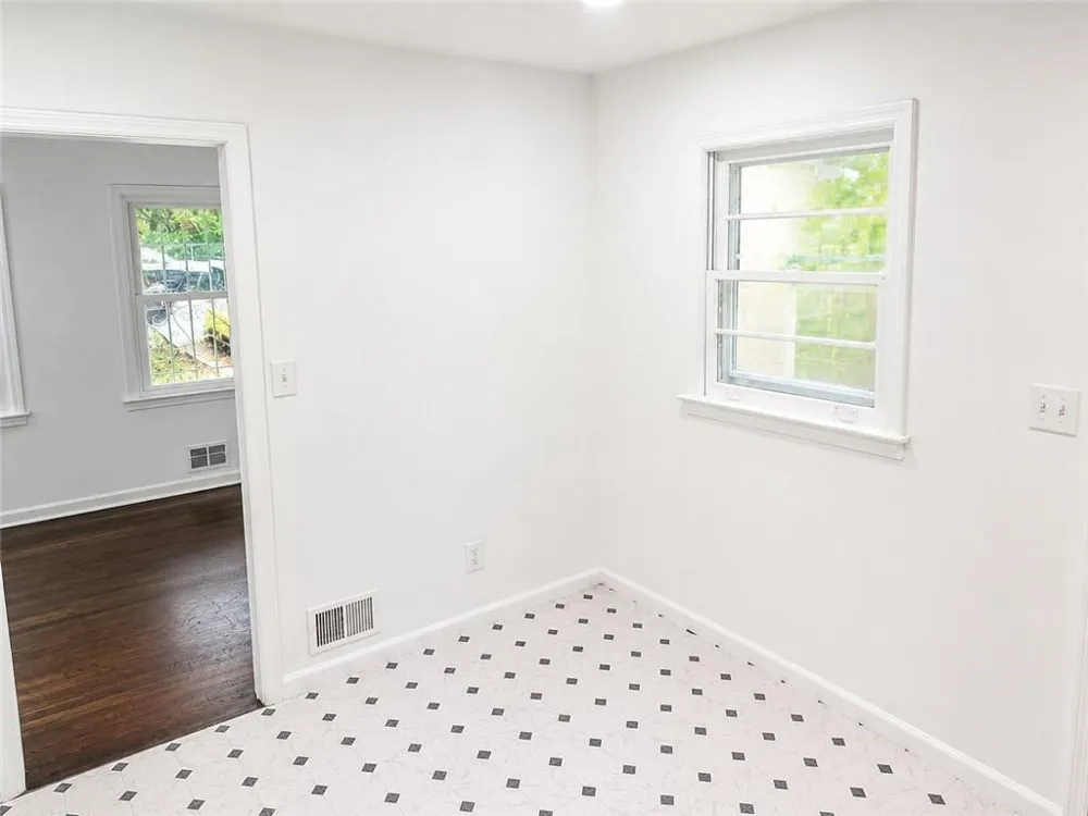 1189 Rock Cut Road Forest Park, GA 30297