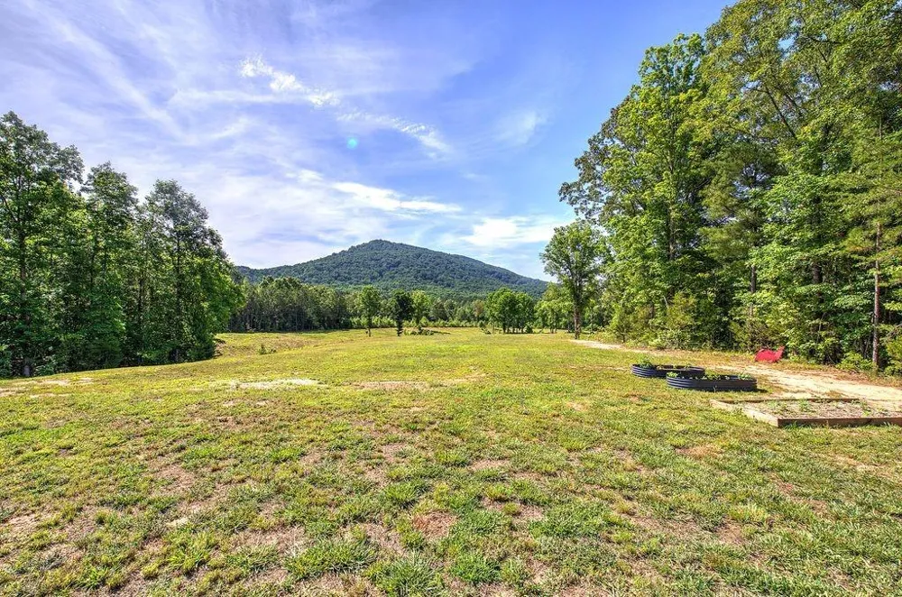1084 Shahan Lane La Fayette, GA 30728