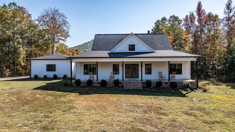 1084 Shahan Lane La Fayette, GA 30728