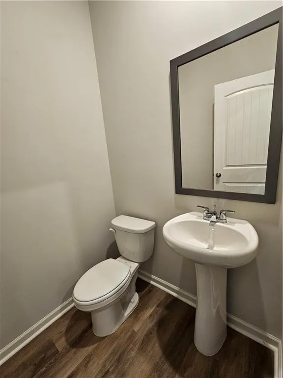 27 Berryville Drive Dawsonville, GA 30534