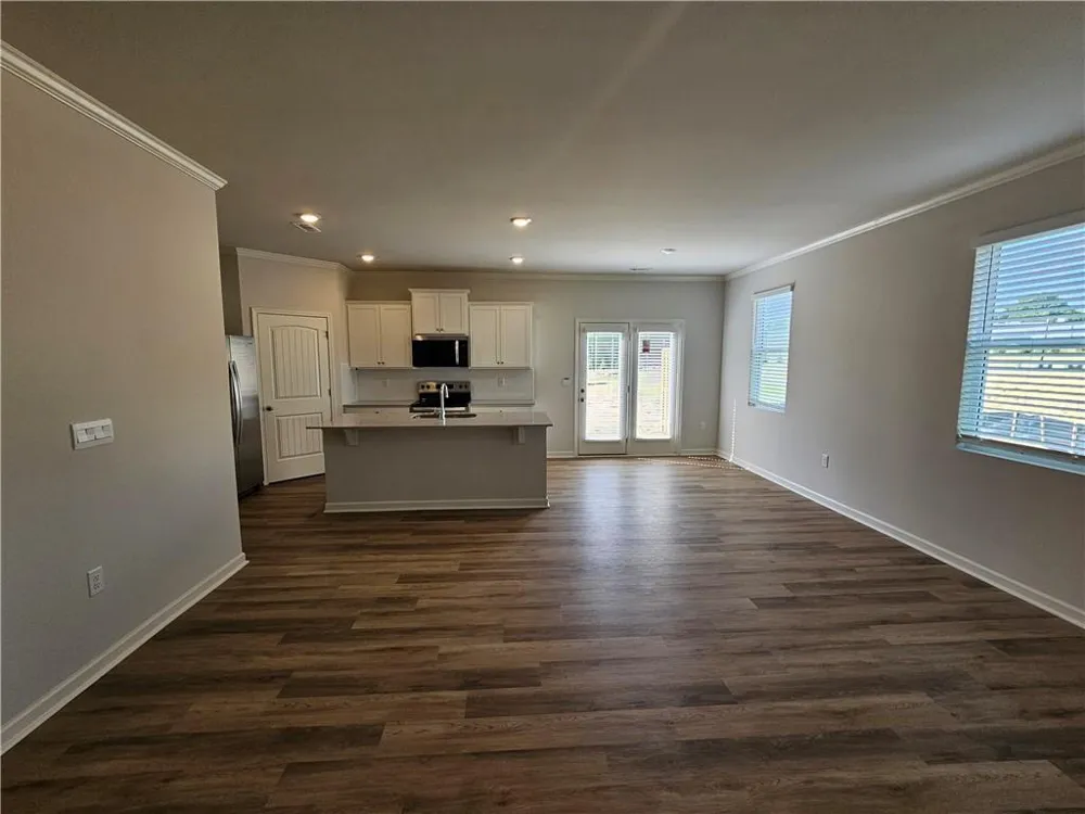 27 Berryville Drive Dawsonville, GA 30534