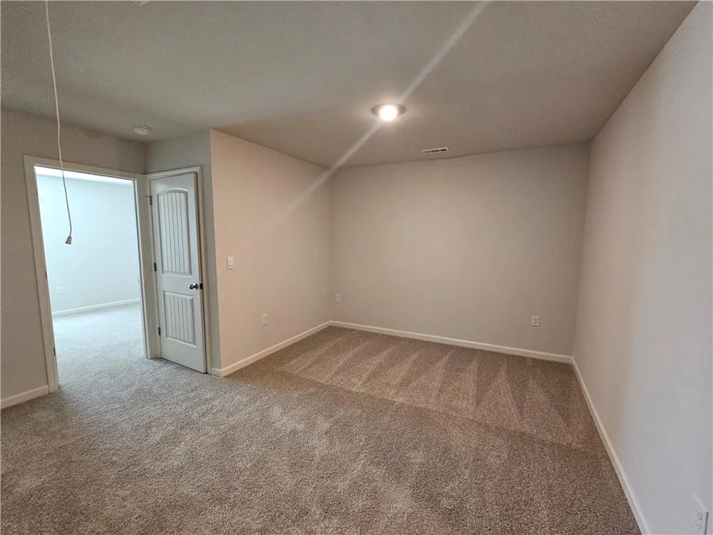 27 Berryville Drive Dawsonville, GA 30534
