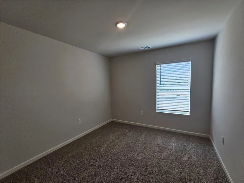27 Berryville Drive Dawsonville, GA 30534