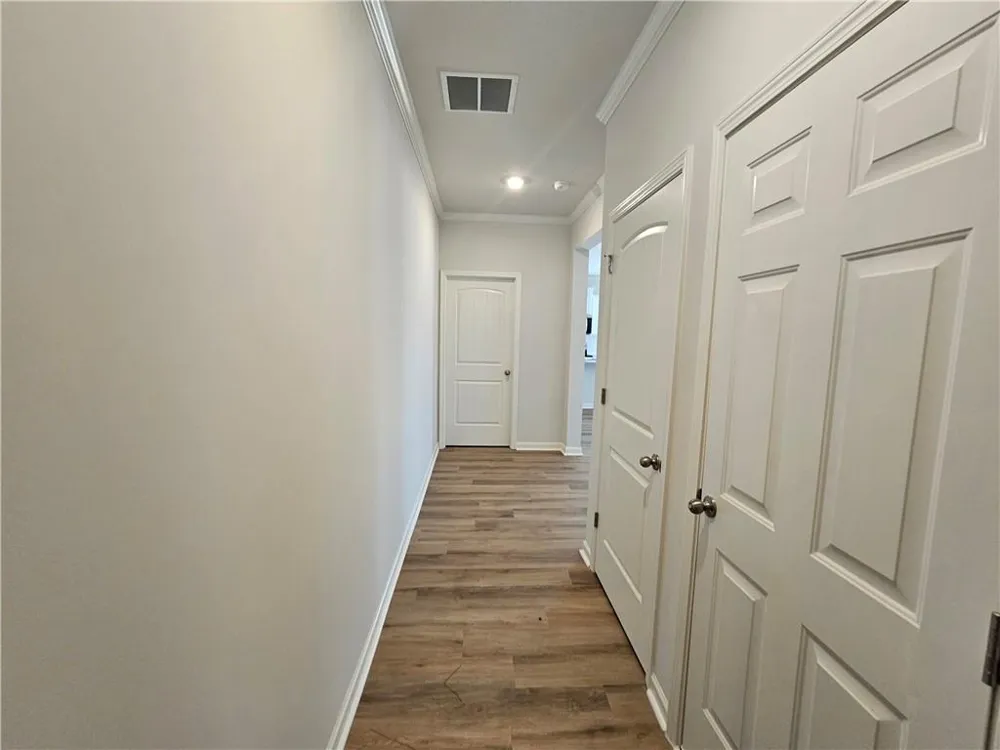 27 Berryville Drive Dawsonville, GA 30534