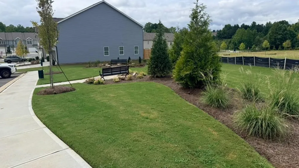 27 Berryville Drive Dawsonville, GA 30534