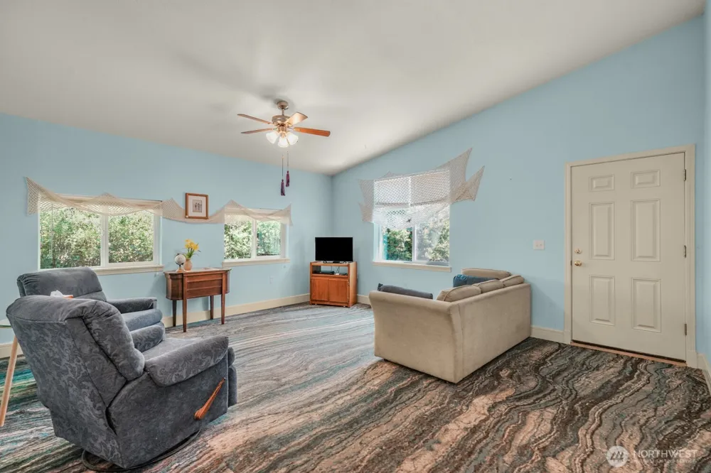 28103 R STREET Ocean Park, WA 98640