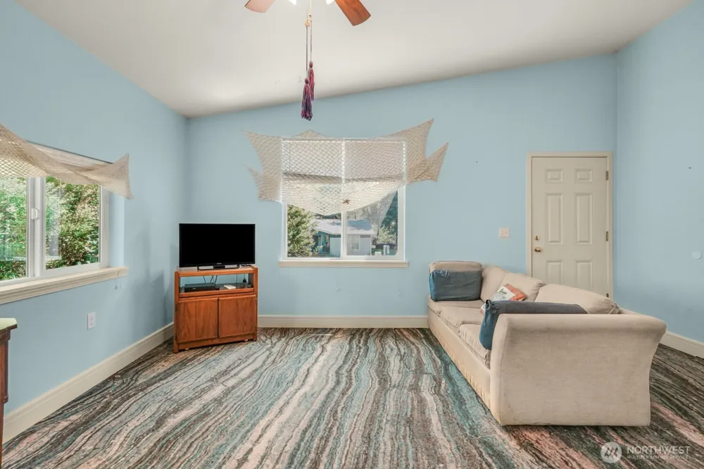 28103 R STREET Ocean Park, WA 98640
