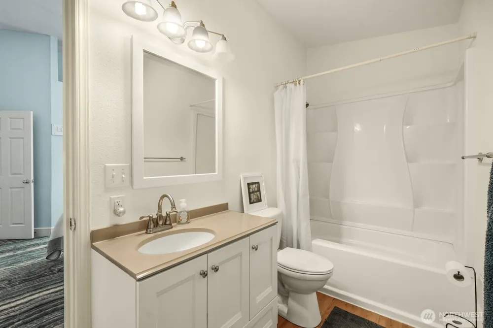 28103 R STREET Ocean Park, WA 98640
