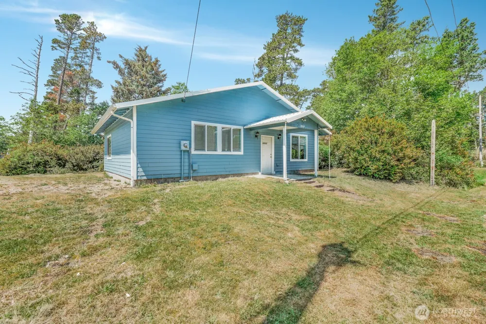 28103 R STREET Ocean Park, WA 98640