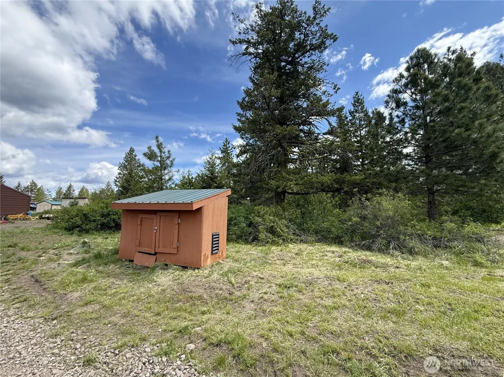 19 Union Ridge Spur Road Republic, WA 99166