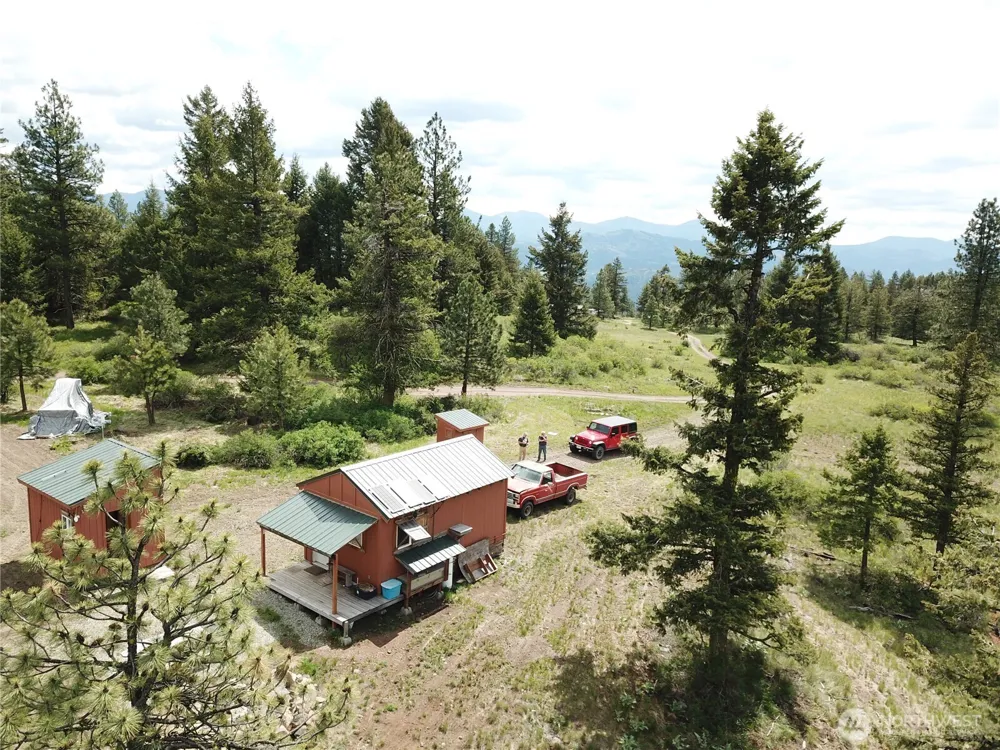 19 Union Ridge Spur Road Republic, WA 99166