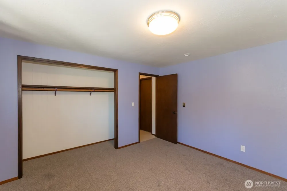 63 E Arnette Road Port Angeles, WA 98362