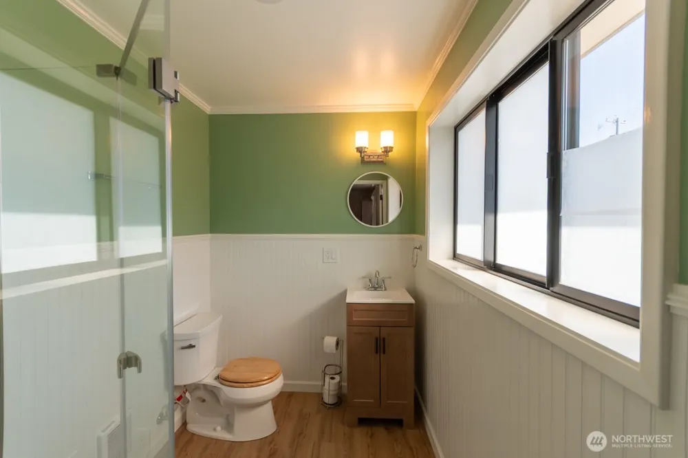 63 E Arnette Road Port Angeles, WA 98362