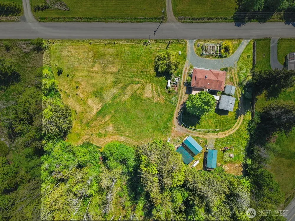 63 E Arnette Road Port Angeles, WA 98362