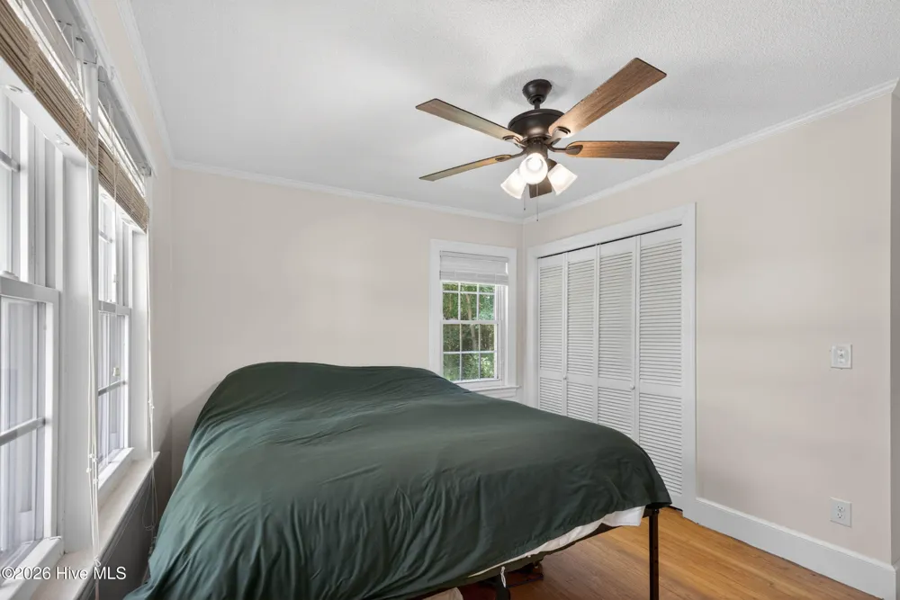437 E Wards Bridge Road Kenansville, NC 28349
