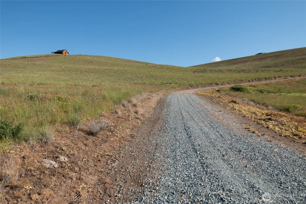 32 Maggies Road Twisp, WA 98856