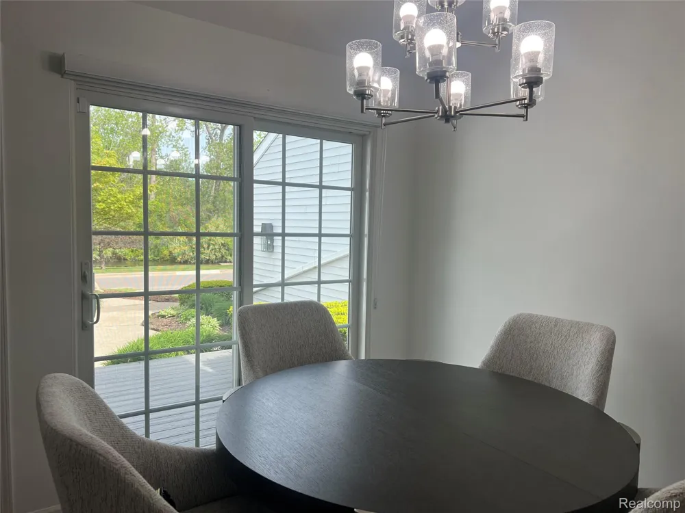 3591 PORT COVE DRIVE #55 Waterford Charter Township, MI 48328