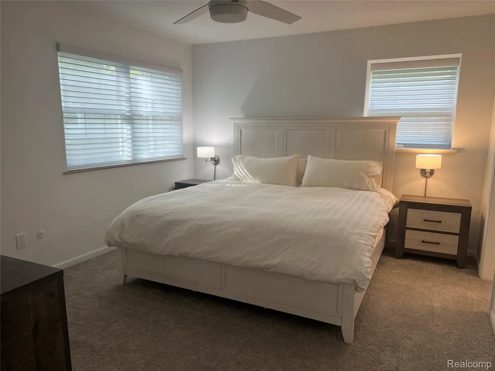 3591 PORT COVE DRIVE #55 Waterford Charter Township, MI 48328