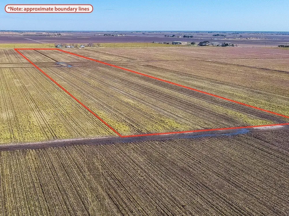 4427 Polak Road Wallis, TX 77485