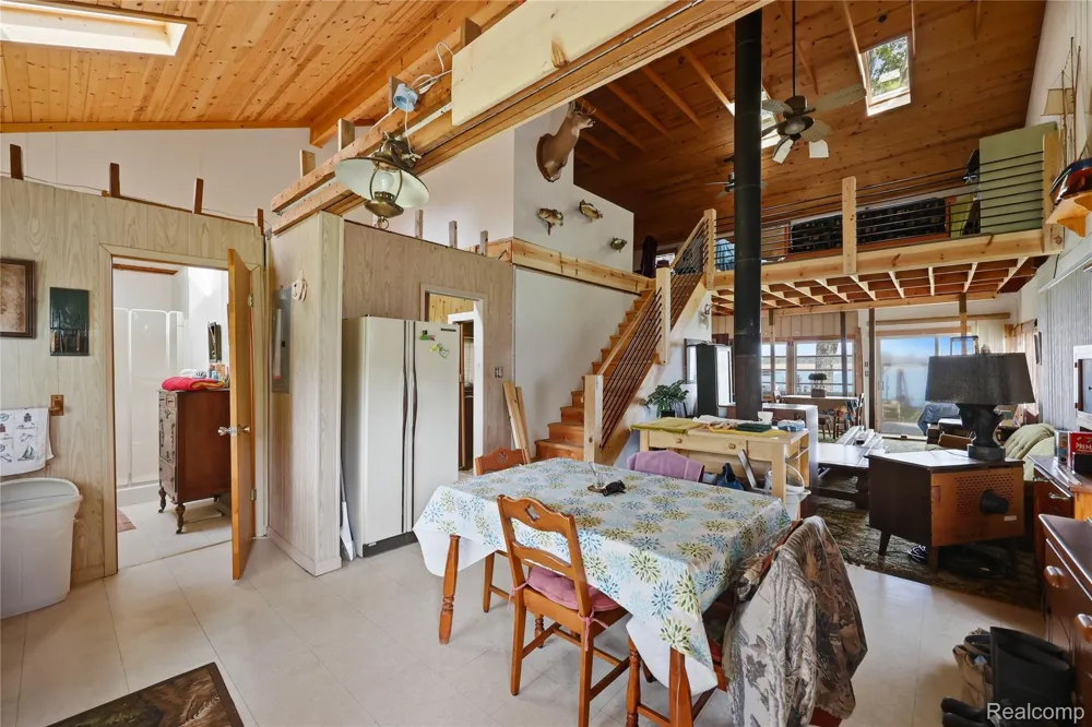 6556 Dickinson Island Clay Township, MI 48001